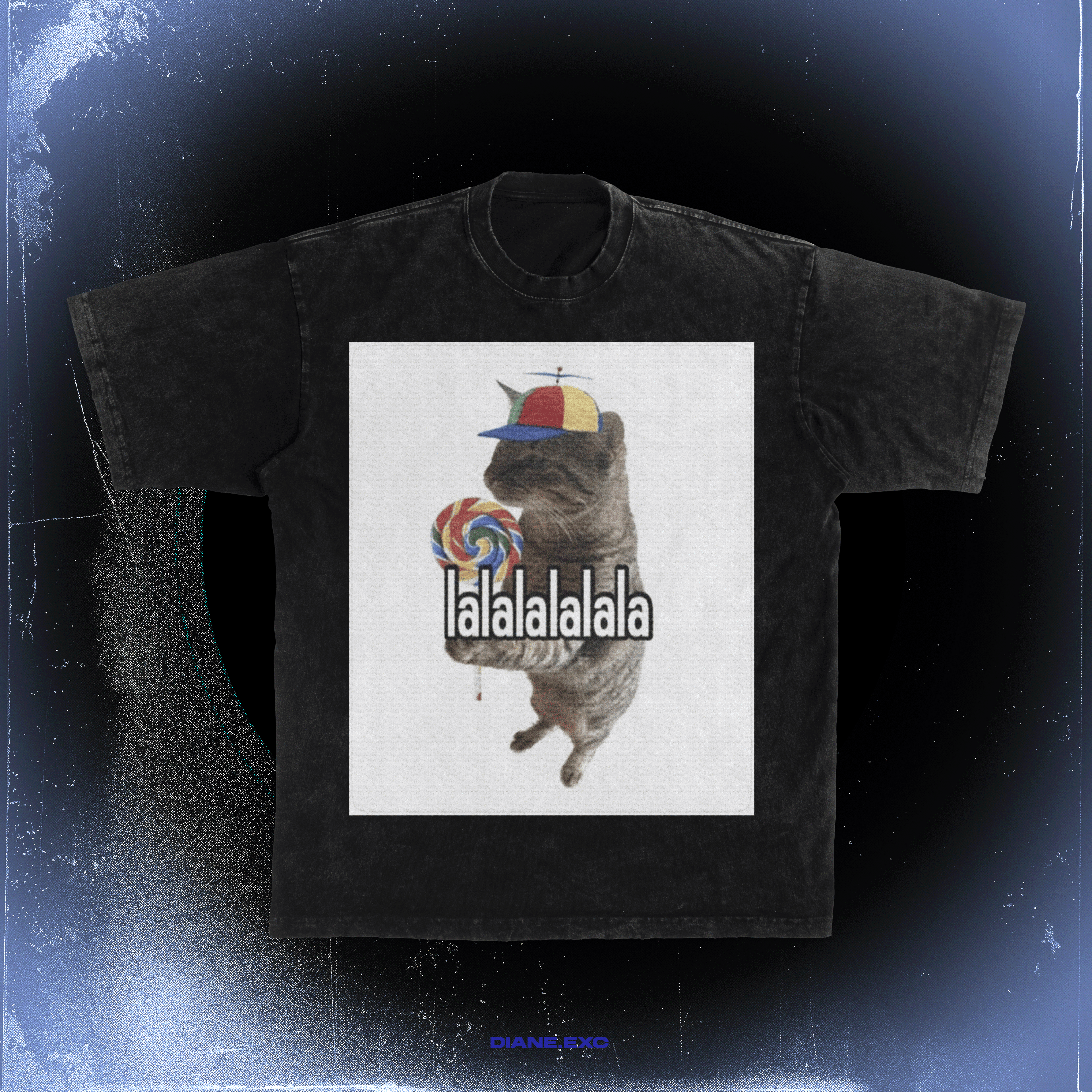 Short Sleeve T-Shirt (lalala cat licking lolipop)